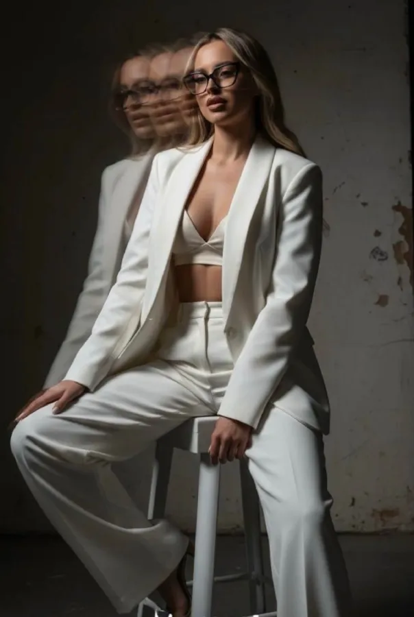 Brooke profile image #5