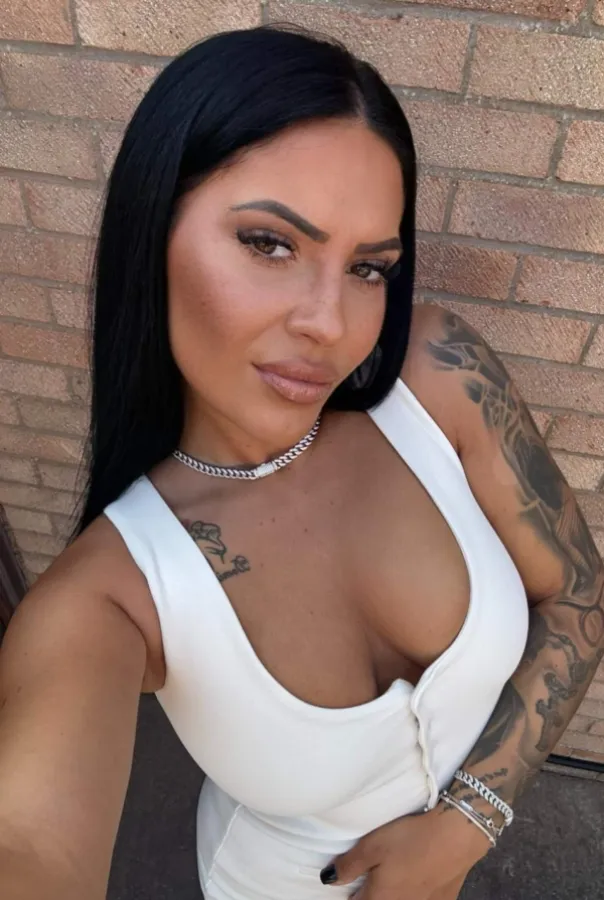 Ameera profile image #7
