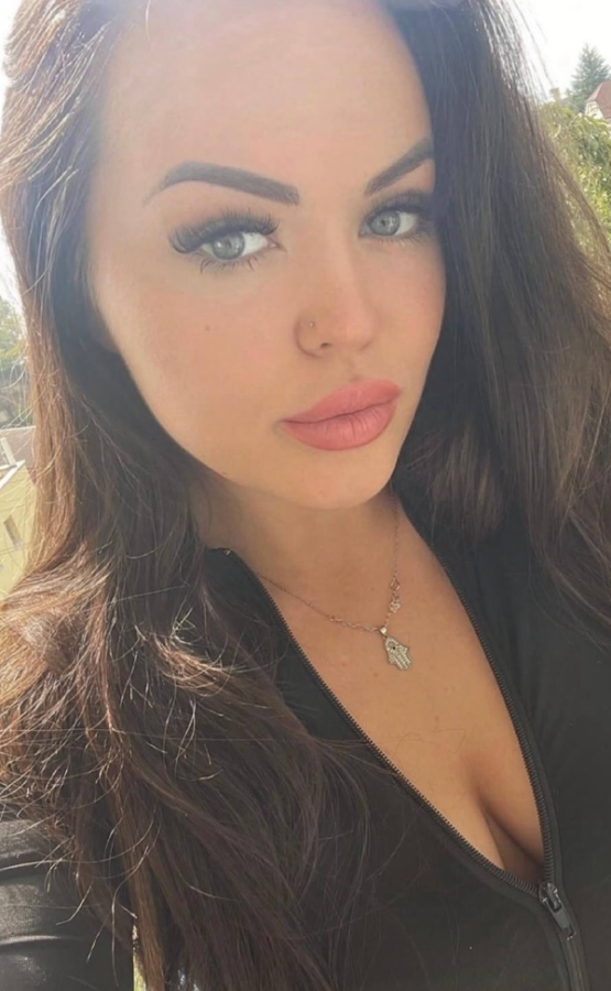 Mira profile image #4