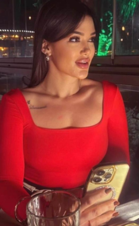 Lory profile image #2