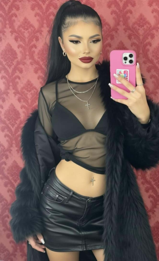 Lorenza profile image #7