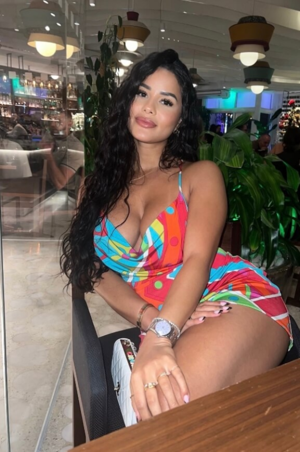 Hallie profile image #5