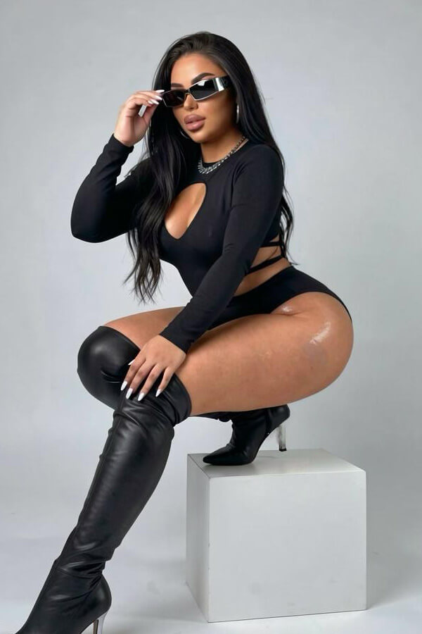 Ashley profile image #2
