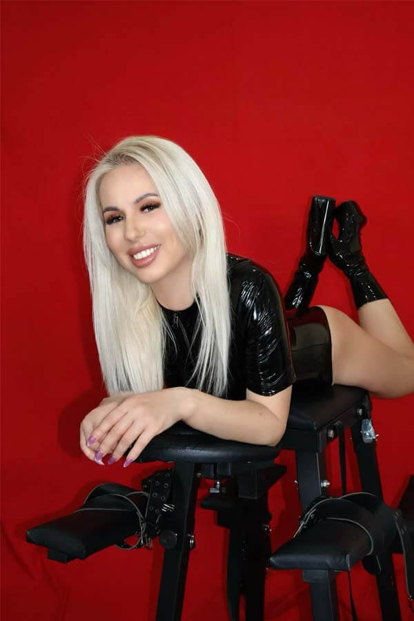 Ysabella profile image #19