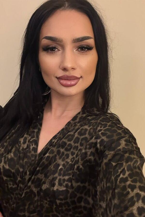 Natia selfie