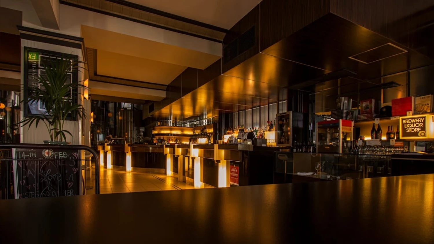 The Best Hotspots In Queensway